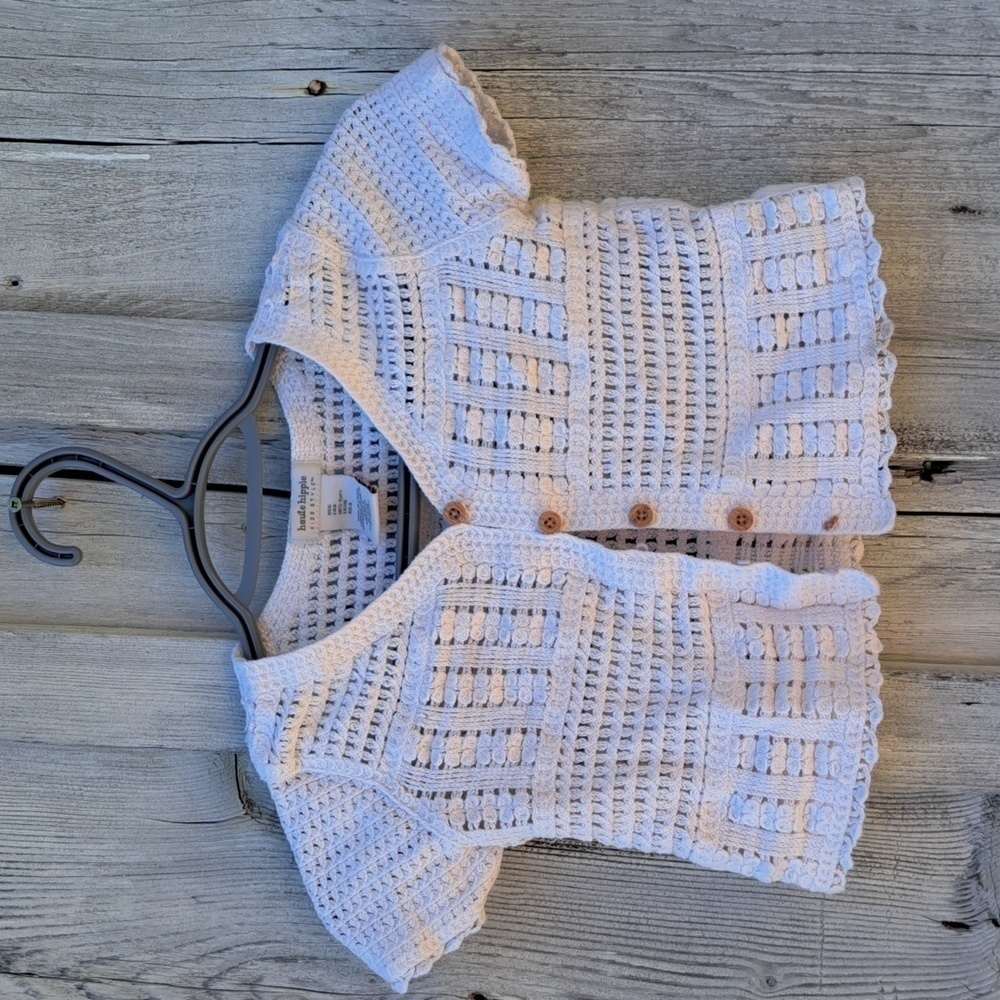 Haute hippie girls size 6 button-up knitted cardigan short sleeve white cotton